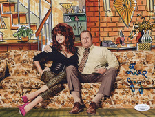 Woah, Bundy! Al Bundy Immortalized with Autograph Card in 2014 Leaf Q 20