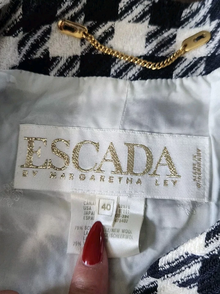 Blazer vintage Escada by Margaery blanco y negro pata de gallo azul marino y blanco talla 40 Foto 4 de 4