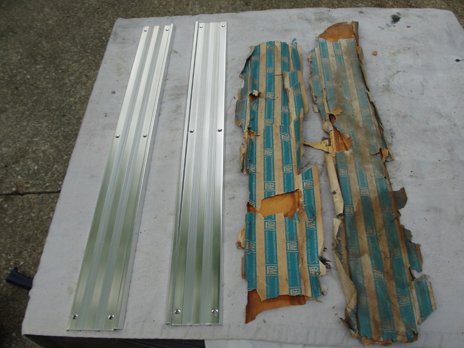 C2 Corvette 1965 Door Sill Pair NOS # 3797499 for sale online | eBay