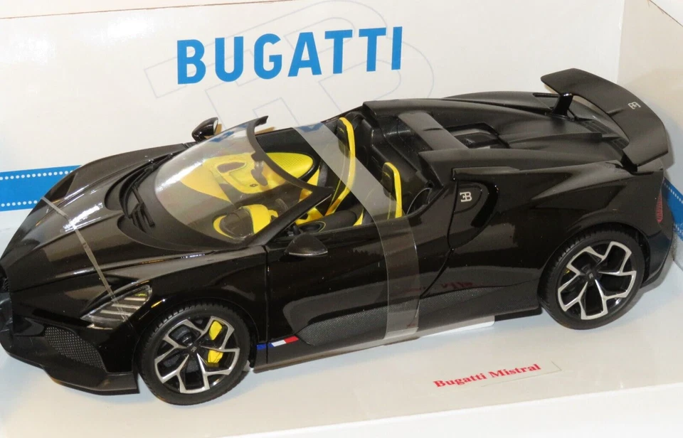 1/18 Bugatti W16 Mistral - 2023 - Black - Image 2 of 4