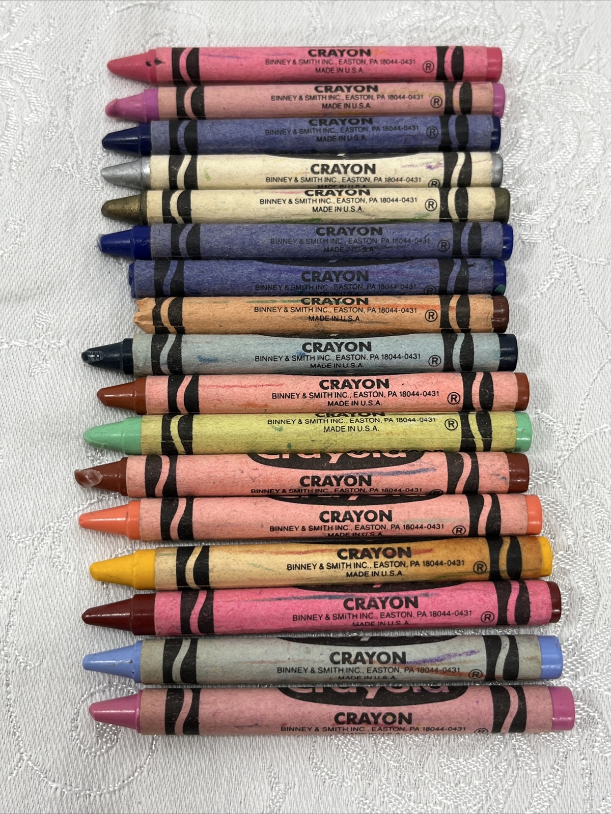 Vintage 17 Crayola Crayons Retired Colors Thistle Dandelion Teal Blue