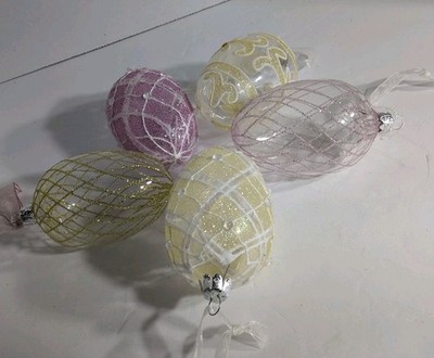 5 Glass Eggs 4''X 2.5'' & W/ Easter Basket With Egg Liner  14'' TX12''W See Last Pic