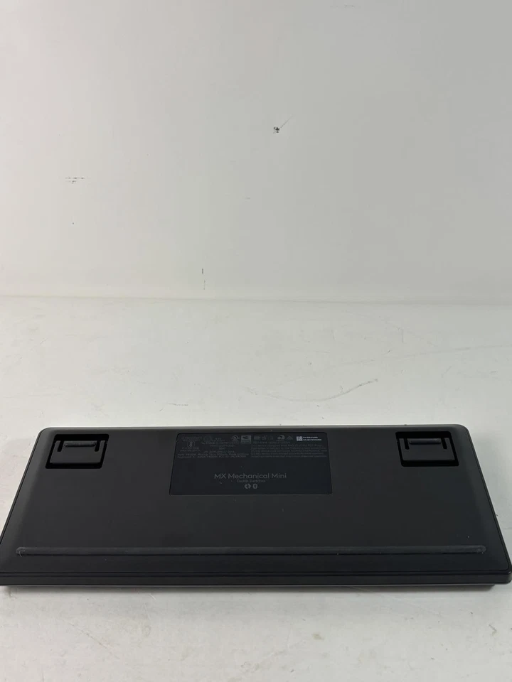 Logitech MX Mechanical Mini Wireless Illuminated Keyboard - Image 4 of 4
