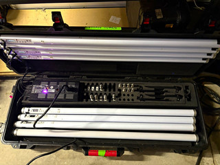 Astera Titan Tube 8 Unit LED Continuous Lighting Kit w/ Power Box Hard Case