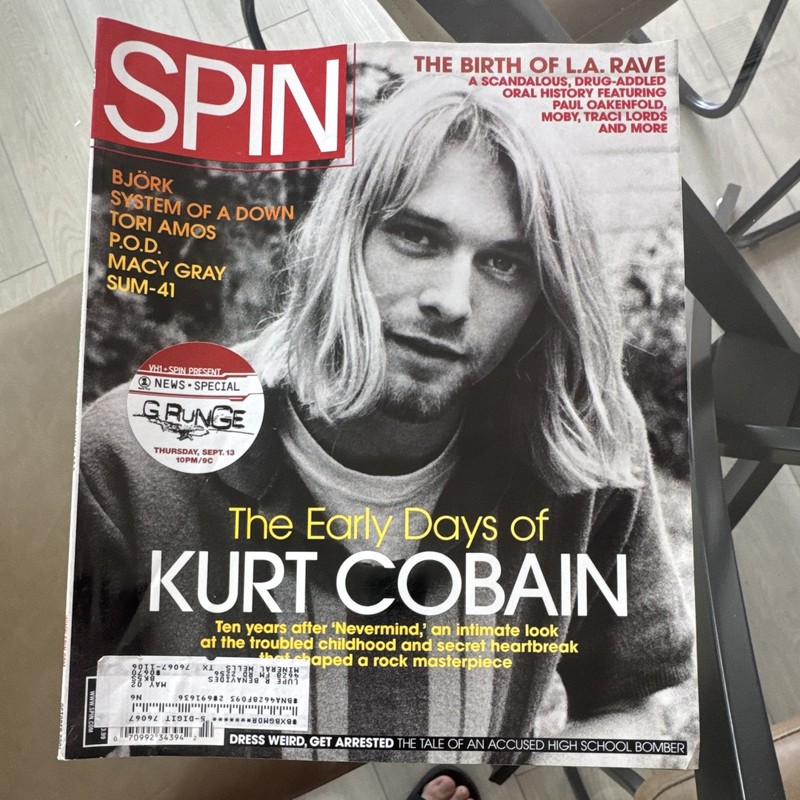 SPIN Magazine Sept 2002 Vol 18 #9 Kurt Cobain Cover Story Illustrated