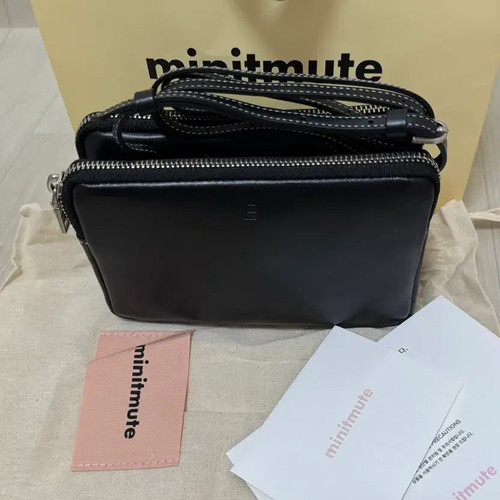 MINIT MUTE Twin Micro Bag Black Unused