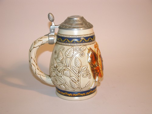 STEIN ANHEUSER-BUSH 1997 MEMBERSHIP STEIN PRIDE & TRADITION CB5 MINT IN BOX - Picture 8 of 9
