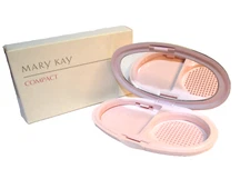 MARY KAY ~ Vintage Pink Foundation Compact ~ New in box
