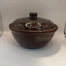 Vintage Marcrest Daisy Dot Colorado Brown Stoneware Covered Bean Pot Oven Proof
