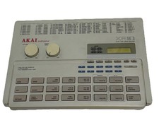AKAI XR-10 Akai drum machine working unit free shipping from japan