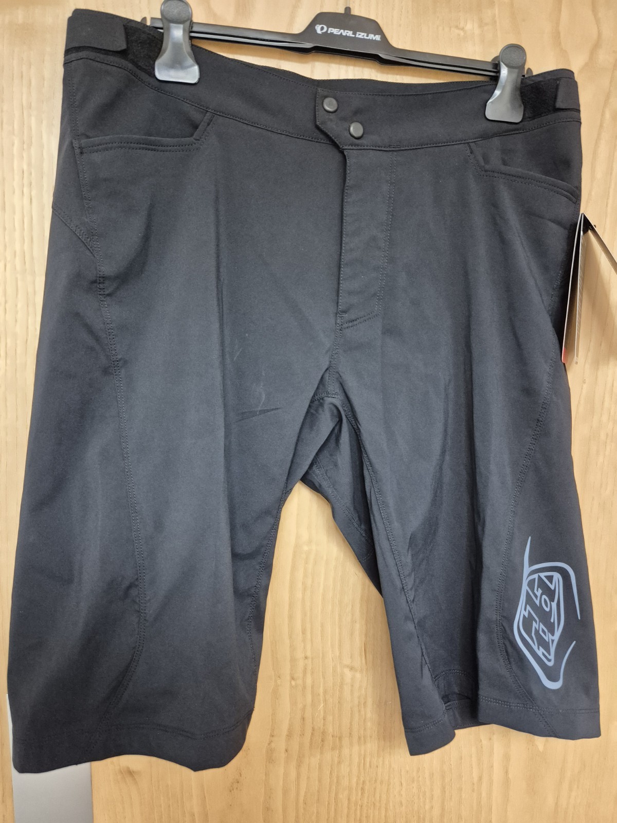 Troy Lee Designs Flowline Short RRP £100 32""