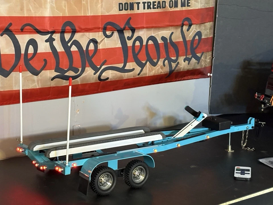 "Remolque para botes de radiocontrol 1/10 para botes inferiores en V de hasta 22""" Foto 2 de 4