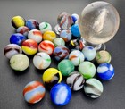 ANTIQUE MARBLE LOT-35 MIXED MARBLES- LARGE BEAR SULPHIDE, SWIRL AND MACHINE MADE — photo 7