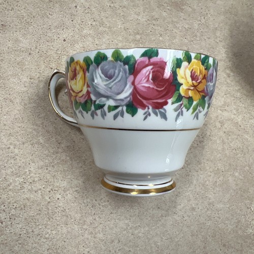 Gladstone Rosemary Bone China Teacup & Saucer Roses & Gold Trim Made in England - Picture 9 of 10