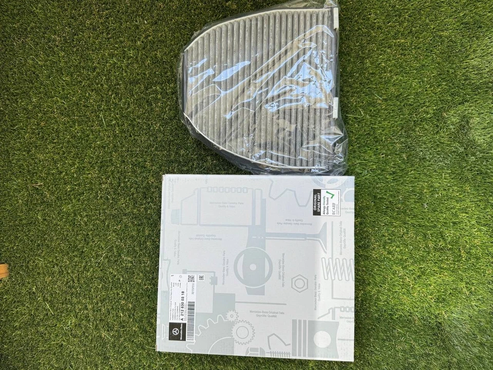 Mercedes-Benz C250 C300 C350 C63 CLS W218 A207 R231 V212 S212 Cabin Air Filter - Image 2 of 4
