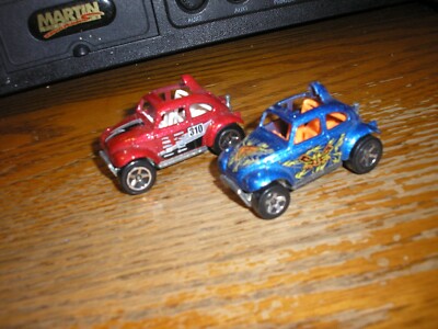Lot of 2 Hot Wheels 1/64 VW Volkswagen Beetle Bug Dune Buggy Race Cars Free SHIP