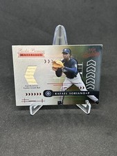 2001 Absolute Memorabilia Rookie Premiere Materials Spectrum /700 Rafael Soriano