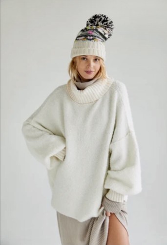 Milo Tunic Sweater Pullover Turtleneck 