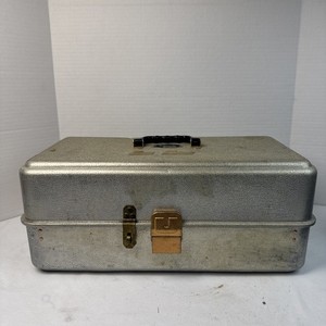 Boîte De Pêche Vintage UMCO 203U Verte - Alu/Plastique - Rare - Livraison Gratuite
