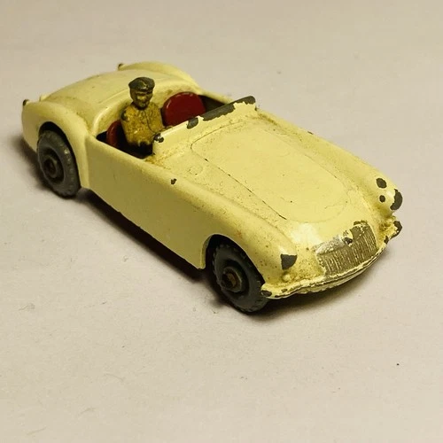 Matchbox Lesney Moko #19 MGA Roadster Convertible - Original Vintage (ref2)