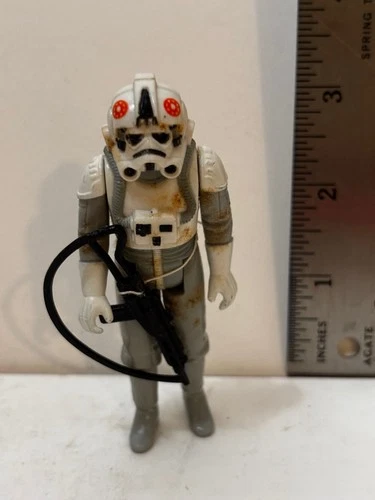 Star Wars 6 inch figure Loose w/Accessory & Backing Card – AT-AT Driver (361)