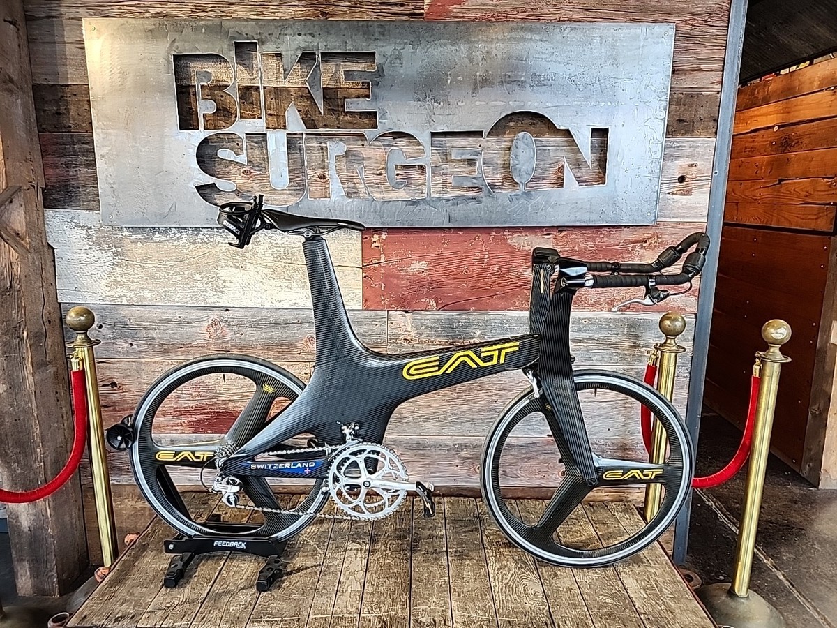 Vintage CAT Cheetah Carbon Fiber Dura Ace Time-Trial Tri Bike