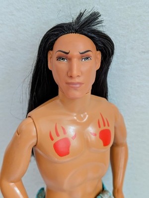 Barbie Collector Disney Classics Pocahontas Kocoum Sun Colors Ken Puppe 1995 
