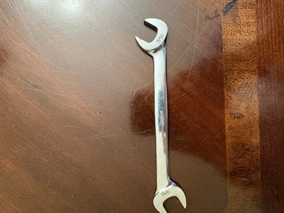  Snap-on Tools USA VS18 9/16'' SAE Four-Way Angle Head Open-End Wrench