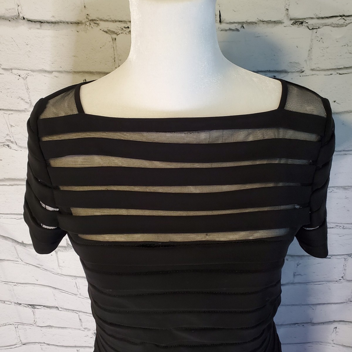 strapless open back dress Tassel Hem Belted Pleated Dress main image 0