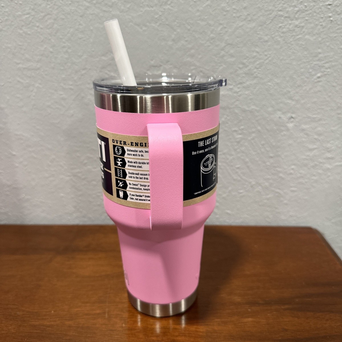 YETI 35 oz Rambler Mug Tumbler Power Pink STRAW LID Rambler Cup