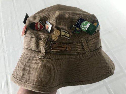 Bucket Hat W/Travel Pins TS0 | eBay