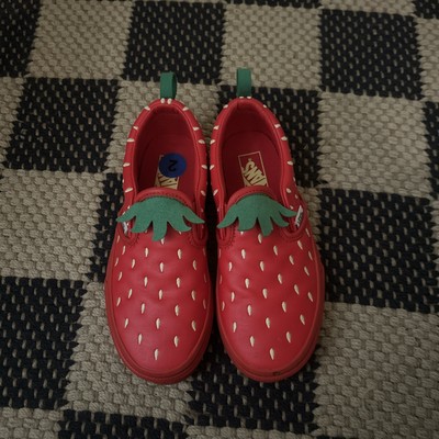 VANS Kids Classic Slip-On Berry Shoes - Size 2 