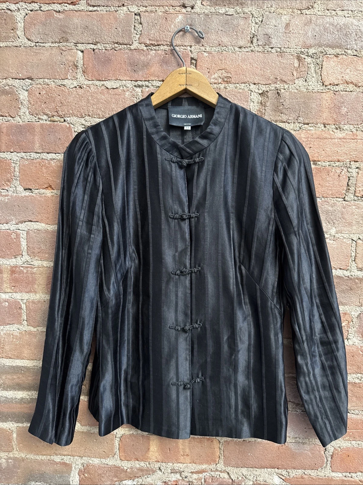 Giorgio Armani — Giorgio Armani Womens Mandarin Blouse, Sz 44 IT, Black Linen/Silk