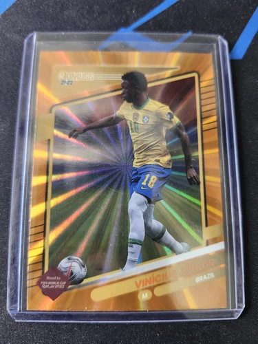 2021-22 Donruss Road to Qatar - Vinicius Junior #26 Holo Orange Laser