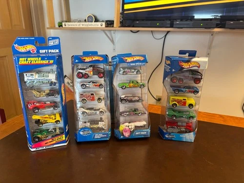 Hot Wheels 5-Pack Gift (Set of 4) NIB Sealed Vintage