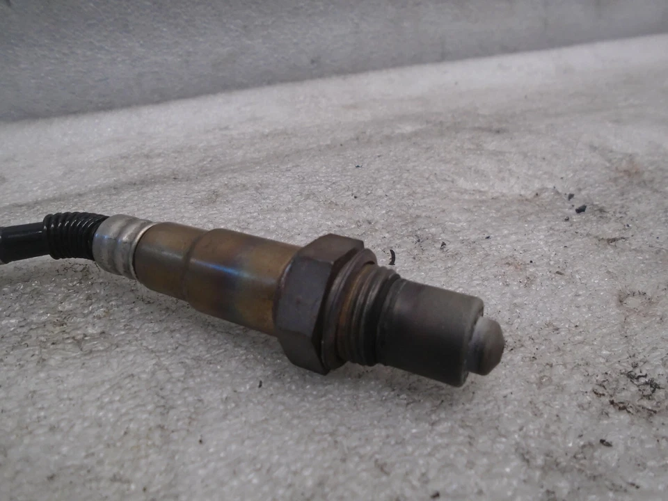 DK903281 2001-2003 TOYOTA PRIUS DENSO 02 SENSOR OXÍGENO (0258986606) OEM Foto 4 de 4