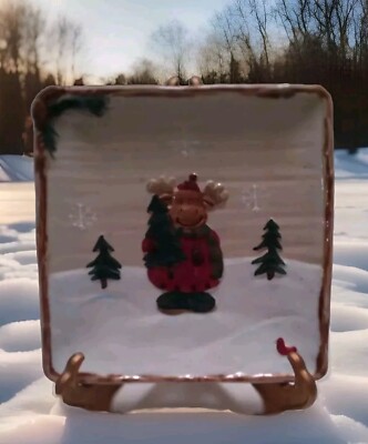 Moose W/Red Bird Appetizer Trinket Dish Winter Log Cabin Country Decor 6.25'' 