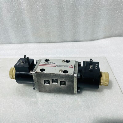 Atos DHI-0713 10 Solenoid Operated Directional Valve 24VDC