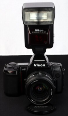 Nikon F-801 35mm Film SLR c/w AF 24-50mm f/3.3-4.5 Lens & SB-24