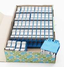 45x Phoenix Contact UK 35 BU UK35BU 3008025 Blue Feed Through Terminal Block -Unused-