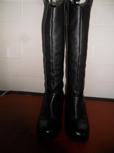 black pull on boots womens