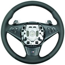 Lenkrad f�r BMW E60 E61 E63 E64 M Leder neu bezogen ab 9.2005 mit Schaltwippen