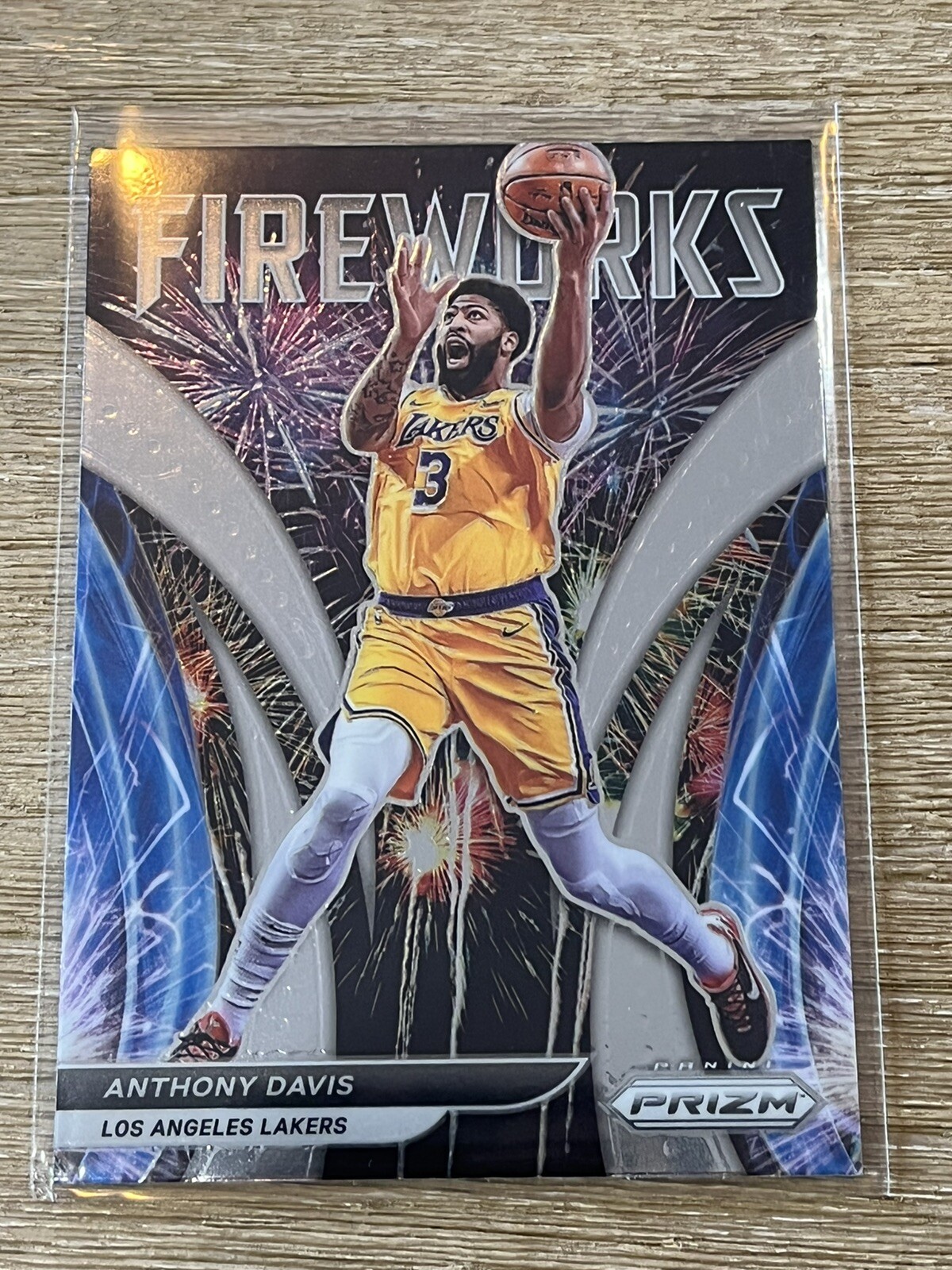 2021-22 Panini Prizm Anthony Davis Fireworks #16 LA Lakers
