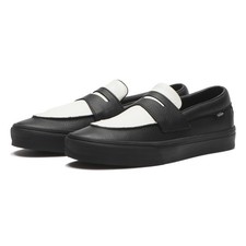VN000Z0GBPT Vans MOCASÍN 53 CUERO NEGRO MALVAVISCO (Hombre)