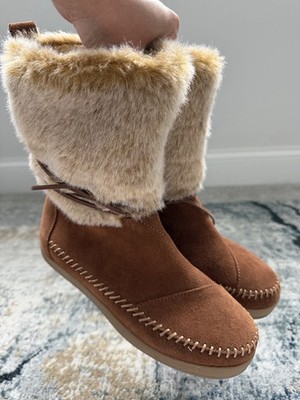 Toms Brown Suede Boots Women s Size 8
