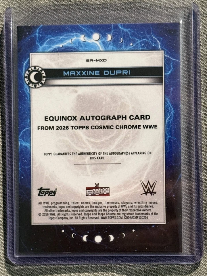 Maxxine Dupri [Red Flare] #EA-MXD 2026 Topps Cosmic Chrome WWE Equinox Autograph - Photo 2/2