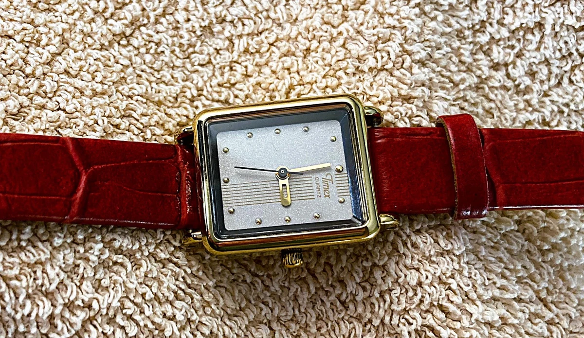 Works 1960s Timex Red/Gold Manual Wind Maroon Leather Women\'s watch 19mm 6.5in\