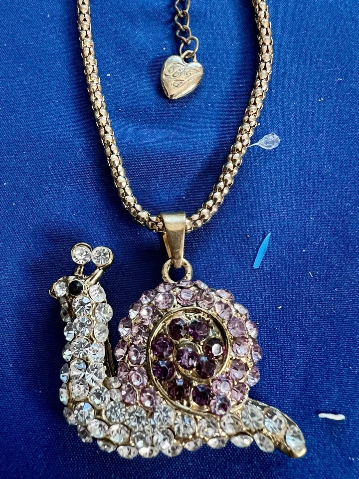 Lote de 2 Collares Vintage Betsey Johnson Cristal Tono Dorado Kitsch Retro Años 90 Foto 2 de 4