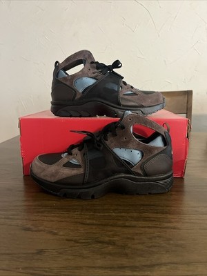 Nike Air Trainer Huarache Baroque Brown Black 9.5 Men s IB0497-001  NEW 