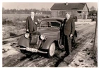 Genuine Photo Car DKW F 8, Street, 2 Men License Plate H-DS 494, 50/60s